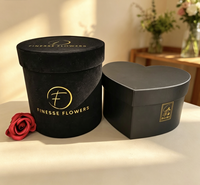 Boîtes rigides noires personnalisées en promotion avec logo personnalisé, revêtement UV, gaufrage à chaud doré, roses, fleurs, cadeaux, boîtes rondes en forme de cœur