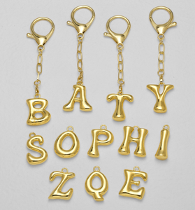 Portachiavi Personalizzato con Lettere a Bolla Placcato <span class=keywords><strong>Oro</strong></span> 18k Anello Portachiavi con Iniziale Minimalista Accessorio per Borse - Product Image 4