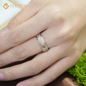 Bague en moissanite entière Goldleaf D VVS1 10-16 carats, idéale pour offrir en cadeau, pour un anniversaire, un mariage, ou un usage quotidien - Product Image 4