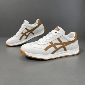 Baskets décontractées <span class=keywords><strong>pour</strong></span> hommes en cuir véritable de luxe, style Forrest Gump, à lacets, confortables, tendance coréenne, polyvalentes, nouvelle collection été - Product Image 4