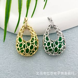 Pendentif en forme de goutte d'eau avec incrustation de zircon rouge serti en canal pour femme, usage quotidien, origine Yiwu - Product Image 3