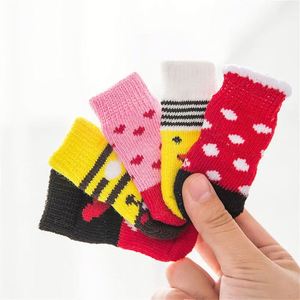 Nouvelles chaussettes antidérapantes pour chiens avec picots, chaussettes antidérapantes pour petits animaux, empêchent de lécher, protection des pattes pour chiots et chats - Product Image 4