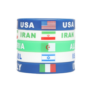Pulsera Deportiva con Bandera Nacional de Estados Unidos, Canadá y México para la Copa Mundial 2026, Recuerdo para Turistas - Product Image 1