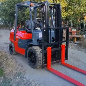 Used Toyota Diesel <b>Forklift</b> 3.0 Ton 4300KG with Engine 3 Stages FGZN20 FGZN25 FGZN30 FDZN20 FDZN25 FDZN30 - Product Image 5