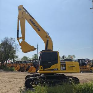 PROMOTION: Excavatrice hydraulique sur chenilles Komatsu 240-8 de 24 tonnes, peinte à l'origine, moteur Euro 5 CE, EPA, en bon état - Product Image 3