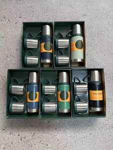 Business Gift Insulated Water Bottle for Adults, Modern <b>Design</b> - Product Image 1