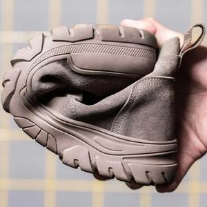 High End Matte Leather Walking Sneakers For Autumn And Winter Retro <b>Leg</b> Lengthening Thick Soled Sponge Casual Bread Men's Shoes - Product Image 4