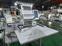 Machine à broder informatisée YUNFU, tête unique 350*500mm, 15 aiguilles, 1200 tr/min, pour broderie de chapeaux et étiquettes