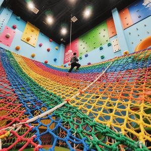 Equipo de juego de ganchillo colorido suave personalizable, laberinto para niños en interiores y exteriores, <span class=keywords><strong>Curso</strong></span> de cuerda de red de escalada en nido de abeja - Product Image 5