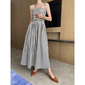 Vestido Tubo Ajustado con Tirantes, Diseño Vintage con Textura Plizada, Rayas Blancas y <span class=keywords><strong>Negras</strong></span>, Sn7479 - Product Image 2
