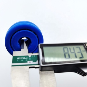 D47mm POM Con lăn ròng rọc cho gia cầm giết mổ trên không băng tải dòng nylon đúc tiêm Sản phẩm OEM nhựa hỗ trợ - Product Image 4