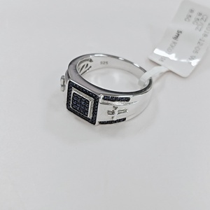 Anello di Lusso da Uomo con Zaffiro Blu, Anello a Fascia Larga con Croce Religiosa, Anello di Fidanzamento e Matrimonio per Uomo - Product Image 2