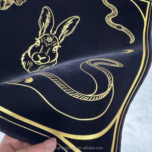 Tapis de Tarot en Velours pour Altar, Motif Croix Celtique, pour Lecture, avec Doublure en Satin et Sacs en Velours pour Dés et Cartes de Tarot - Product Image 3