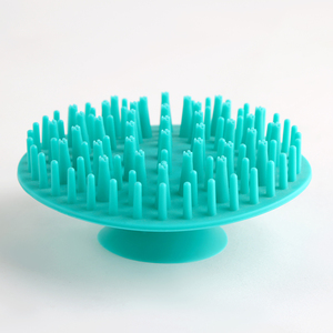 แปรงอาบน้ำสัตว์เลี้ยงซิลิโคนเนื้อนุ่มพร้อมฐานดูดสำหรับการกรูมมิ่งและทำความสะอาด ขนาดปกติ - Product Image 1