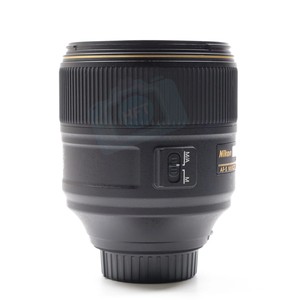 Objetivo Profesional HFT AF-S Nikkor 105mm F/1.4E ED para Cámaras DSLR Digitales de Fotograma Completo con Enfoque <span class=keywords><strong>Fijo</strong></span> y <span class=keywords><strong>Calibre</strong></span> de 82mm, Venta al por Mayor - Product Image 3
