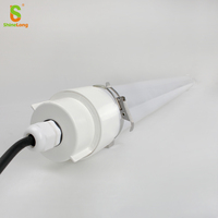 ShineLong Nouvelle Lampe LED économique à triple protection en PC 0.6m 1.2m 1.5m IP66 IK09 150lm/w Luminaire linéaire suspendu dimmable 6000K Lumière du jour