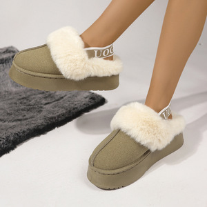 Bottes de neige basses pour <span class=keywords><strong>femme</strong></span> Hiver 2024, à double usage, semelle épaisse, tige en PU, doublure polaire, chaudes, durables, pour l'extérieur, style pantoufles en fourrure pelucheuse - Product Image 3