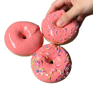 Donut de 9 cm para Aliviar el Estrés, Juguete Ecológico con Forma de Comida, para Niños y Adultos, Decoración de Escritorio - Product Image 1
