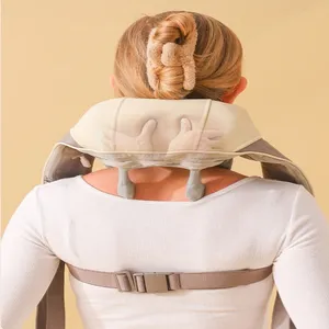 Masajeador de cuello para amasar 3D de tejido profundo eléctrico mejorado 2024, masajeador de cuello y hombros portátil manos libres para aliviar el dolor