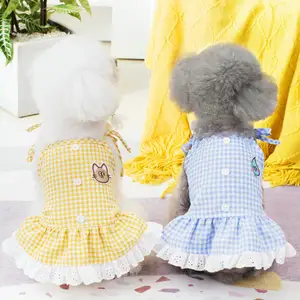 Produk baru 2023 Gaun anjing peliharaan murah indah gaun anjing desainer renda Grid gaun hewan peliharaan anak anjing musim panas