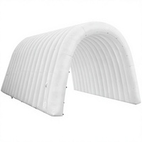 Tente tunnel gonflable blanche 16x10x10 pieds avec souffleur, sac de rangement à fermeture éclair inclus, non résistante à l'eau, pour publicité commerciale