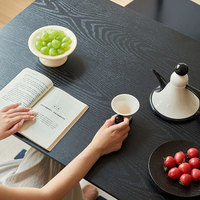Table à manger en bois massif nordique pour la maison, petit appartement, table rectangulaire, bureau de réception noir, vente en gros du fabricant