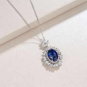Collar de Plata 925 con Zafiro Azul Cultivado, Brilla en Fiestas, Cumpleaños y la Vida Diaria, un Gran Regalo Sorpresa para Chicas - Product Image 3