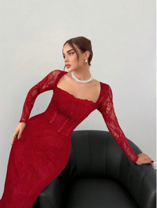 Re Mcgreen Star 2025 nuova moda romantica pizzo elegante elegante collo quadrato abito Vintage in pizzo a maniche lunghe - Product Image 4