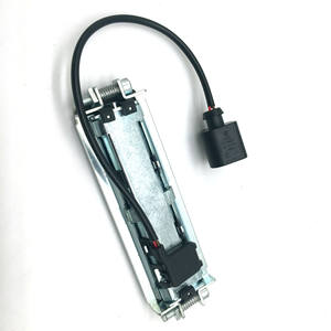 สวิตช์เปิดฝากระโปรงท้ายรถยนต์ Volkswagen Passat และ Audi ปี 1998-2005 รุ่น 3B9827566D และ 3B9827566A สำหรับยานพาหนะ - Product Image 4