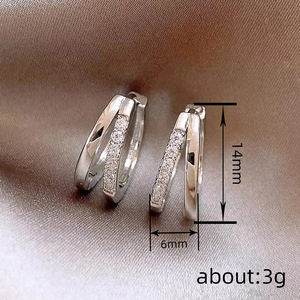 Orecchini a Cerchio a Doppio Strato per Donne, Gioielli Geometrici Minimalisti per l'Ufficio, Accessori di Moda - Product Image 4