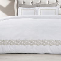 Parure de lit blanche brodée en tresses de corde, housse de couette, taie d'oreiller, bordure entrelacée, linge de lit d'hôtel, vente en gros