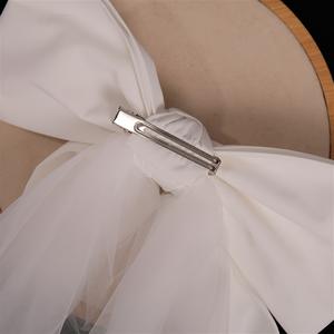 Fiocco di raso bianco maglia da sposa fermaglio per capelli sposa per essere fermaglio per capelli <span class=keywords><strong>addio</strong></span> <span class=keywords><strong>al</strong></span> <span class=keywords><strong>nubilato</strong></span> decorazione per festa di <span class=keywords><strong>addio</strong></span> <span class=keywords><strong>al</strong></span> <span class=keywords><strong>nubilato</strong></span> <span class=keywords><strong>accessori</strong></span> per capelli - Product Image 3