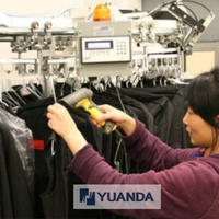 Système intelligent de gestion des uniformes avec reconnaissance RFID, empreintes digitales et faciale, convoyeur automatique d'uniformes pour l'hôtellerie