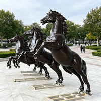 Statue personnalisée en laiton et bronze moulé, grande taille, représentant une femme grecque montant à cheval, pour la décoration de jardins et de parcs
