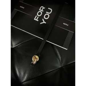 Cinturón Delgado de Mujer con Hebilla Tejida Fiori, Estilo Casual, de Aleación y PU - Product Image 1