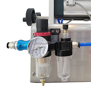 2 Heads Semi Automatic Liquid Filling Machine Pure Water Milk Alcohol Juice 1% Accuracy 980*350*370mm Plastic Glass Bottles - Product Image 3
