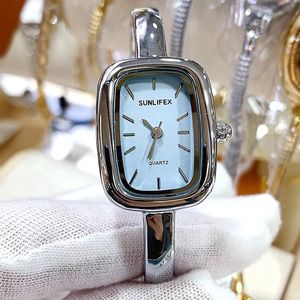 นาฬิกาควอทซ์วินเทจ SUNLIFEX สายแบบกำไล รุ่นใหม่ ทรงสี่เหลี่ยม ดีไซน์เรียบหรู ดูมีระดับ - Product Image 4