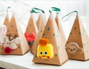 Calcetines Navideños con Diseño de Ciervo, Calcetines de Invierno Cálidos y Gruesos de Terciopelo Coral 3D, Regalo de Año Nuevo para Mujer, con Caja - Product Image 4