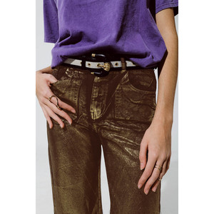 Jeans Rectos Color Marrón con Brillo Metálico Dorado - Product Image 1