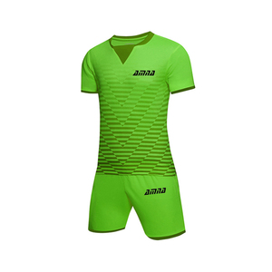 Uniforme de football à sublimation personnalisé Maillot de couleur verte et kit de football d'équipe court pour adultes à vendre - Product Image 3