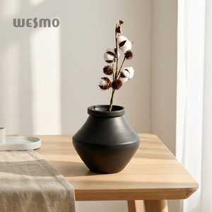 Vase en terre cuite style Art déco nordique, en polyrésine, pour décoration de table, mariage, ornement de maison, objets décoratifs vintage - Product Image 1