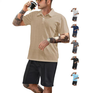 Ensemble polo gaufré décontracté pour homme en polyester léger avec col et short pour les loisirs - Product Image 6