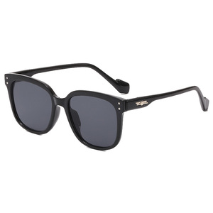 Custom Logo New Fashion Designer <b>Square</b> Unisex UV400 Light Weight PC <b>Sunglasses</b> High Quality Comfortable Orange/Gold/White Full - Product Image 4