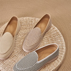 Summer breathable woven loafers for men shallow toe flat bottom single shoe comfortable for commuting <b>lounging</b> one-piece style - Product Image 1