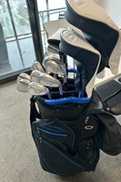 Kit de golf complet pour hommes, ensemble complet comprenant des fers 7-PW, un driver, un wedge, un putter, un shaft en acier stable, des clubs de golf longue distance pour le marché mondial