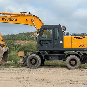 Excavatrice Hyundai 210W-7 d'occasion, excavatrice d'occasion en bon état, puissance élevée, machine de chantier - Product Image 1