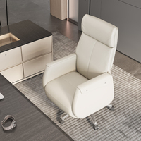Chaise de bureau de direction en cuir au design moderne avec base chromée et roulettes pivotantes, chaise de PDG haut de gamme, ensemble de mobilier de bureau haut de gamme