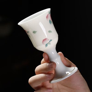 7oz Keramik-Weinglas mit hohem Fuß, Schafsfett-Jade-Finish, Retro Chinesischer Baijiu-Verkostungsbecher, Vintage Likör-Schnapsglas - Product Image 4