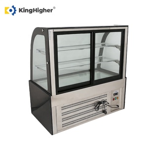 Vitrina Refrigerada Comercial de 3 Niveles con Vidrio Curvo para Exhibición de Pasteles, con Descongelador, Tipo Piso, Color Negro, Personalizable - Product Image 3