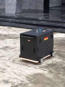 Generador diésel portátil silencioso <span class=keywords><strong>de</strong></span> 10kw 10kva trifásico insonorizado - Product Image 3
